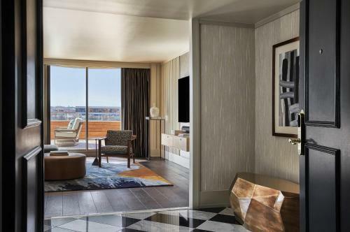 Four Seasons Hotel Austin