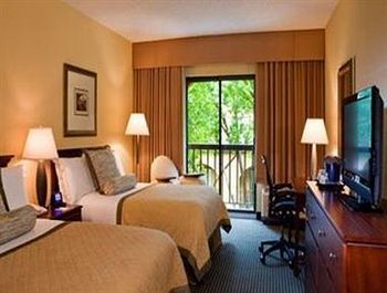 Hotel Las Colinas