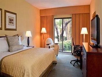 Hotel Las Colinas