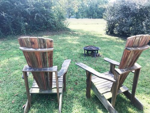Creekwalk Inn Bed And Breakfast With Cabins