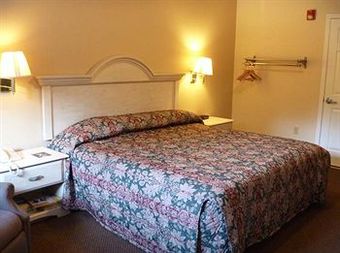 Motel Deerfield Inn And Suites - Fairview