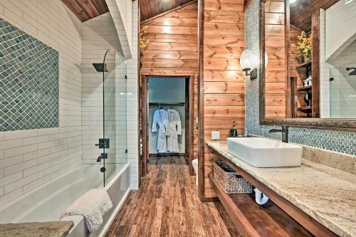Apartamento Broken Bow Couples Retreat With Fire Pit And Bbq!
