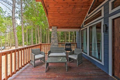 Apartamento Broken Bow Couples Retreat With Fire Pit And Bbq!