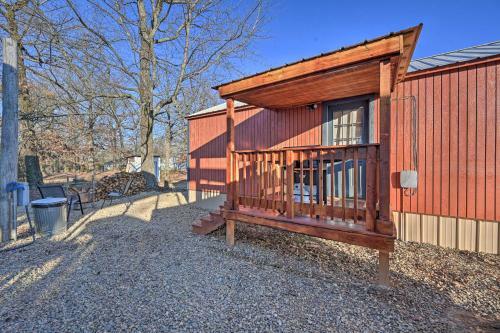 Apartamento Couples Retreat Woodsy Broken Bow Studio!