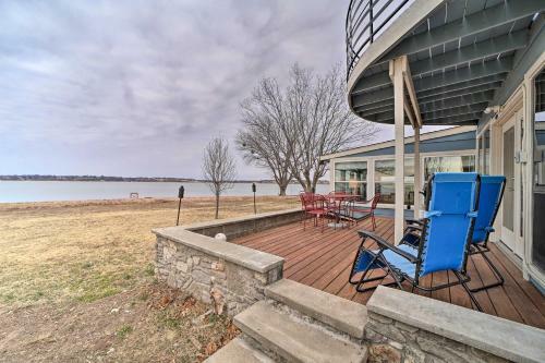 Waterfront Disney Getaway With Private Beach!