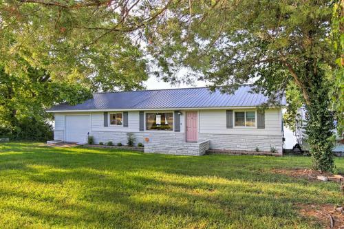 South Grand Lakefront Oasis With Deck And Dock!