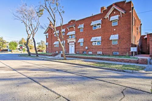 Apartamento Cozy Apt In Historic Enid Building - Pets Ok!