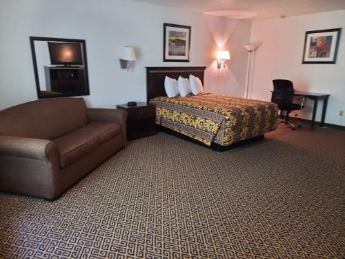 Hotel Blue Ribbon Inn And Suites