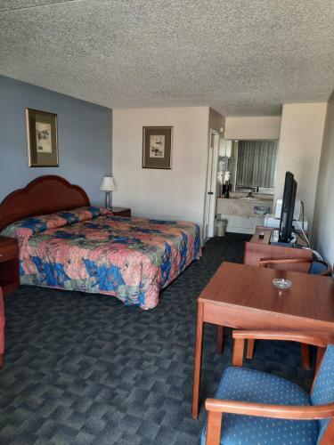 Hotel Blue Ribbon Inn And Suites