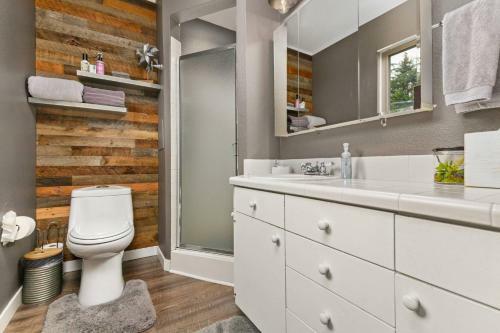 Beaverton Highlands Retreat
