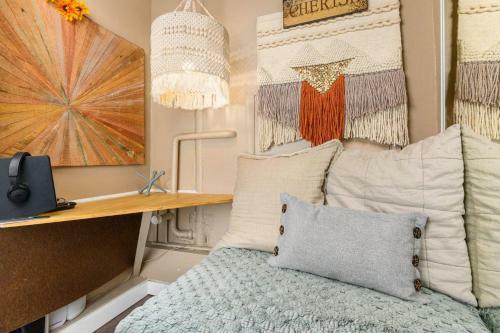 Beaverton Highlands Retreat