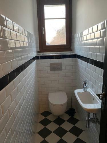 Hostal L?aile Droite Du Ch�teau