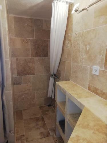 Bed & Breakfast Le Mas Des Escans