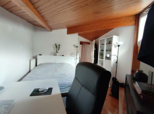 Agr�able Maison de Ville Avec Billard Et Babyfoot
