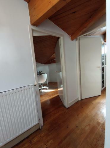 Agr�able Maison de Ville Avec Billard Et Babyfoot