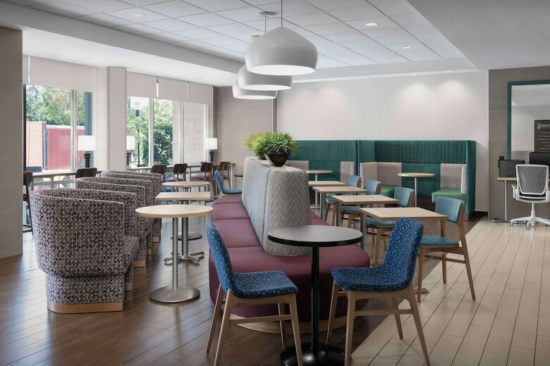 Hotel Home2 Suites By Hilton Greensboro Airport