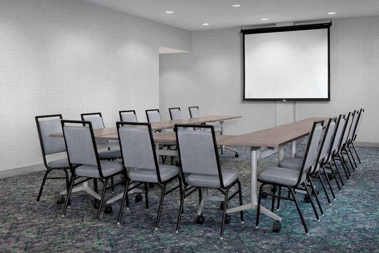 Hotel Home2 Suites By Hilton Greensboro Airport