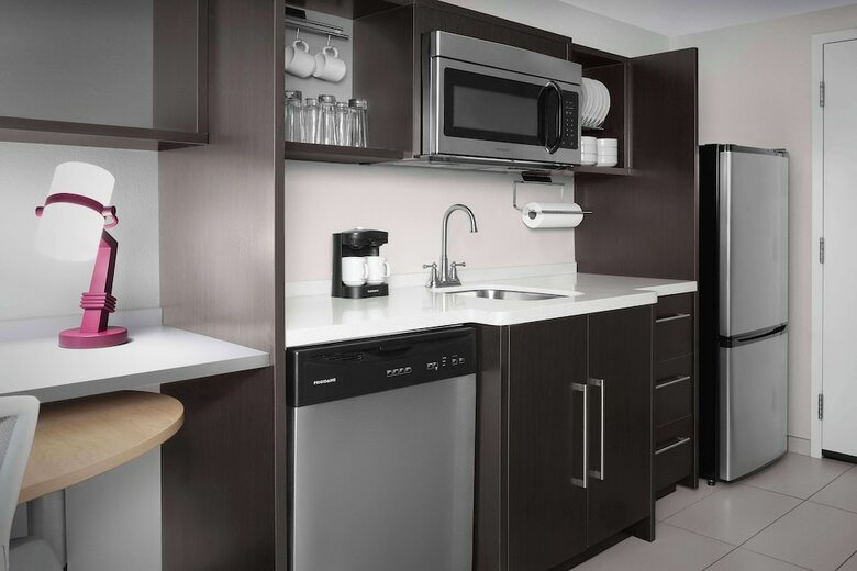 Hotel Home2 Suites By Hilton Greensboro Airport