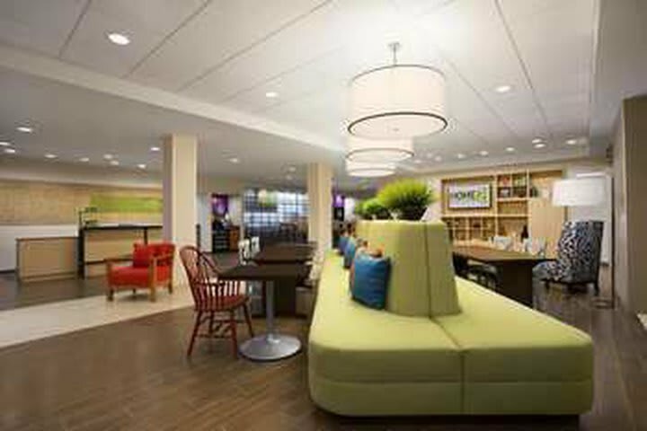 Hotel Home2 Suites By Hilton Greensboro Airport