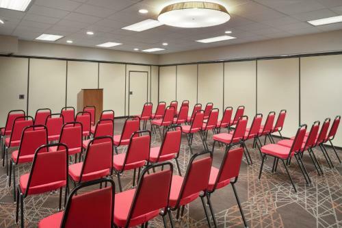 Hotel Park Inn By Radisson Beaver Falls, Pa