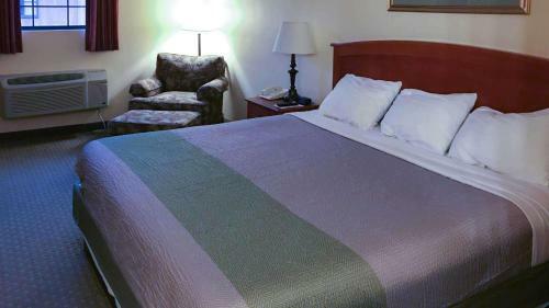 Posada Motel 6-bloomsburg, Pa