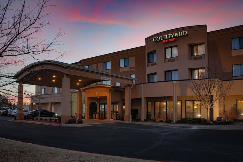 Hotel Courtyard By Marriott Norman