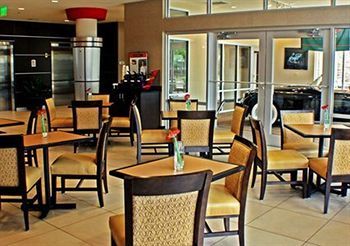 Hotel Cambria Suites Oklahoma City