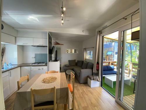 Mobil Home Cottage Premium