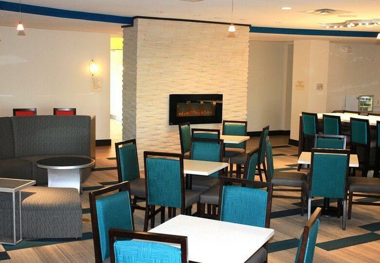 Hotel Springhill Suites By Marriott Oklahoma City Airport