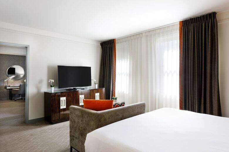 Colcord Hotel