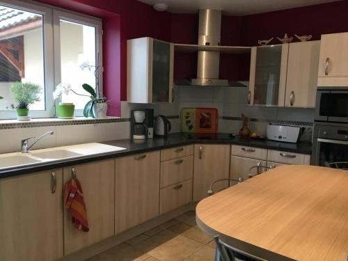 G�te Le Mans, 4 Pi�ces, 8 Personnes - Fr-1-410-231
