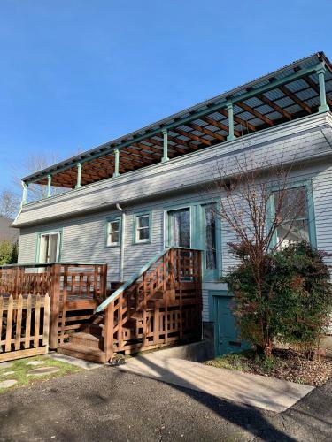 Hostal Riverpath Inn