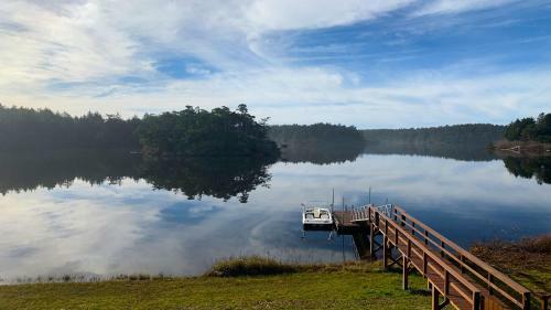 Apartment At Floras Lake Getaway