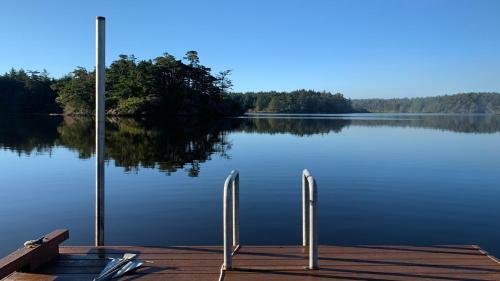Apartment At Floras Lake Getaway
