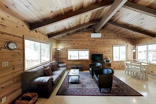 Green Acre Retreat