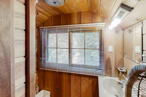 Cabin In The Pines
