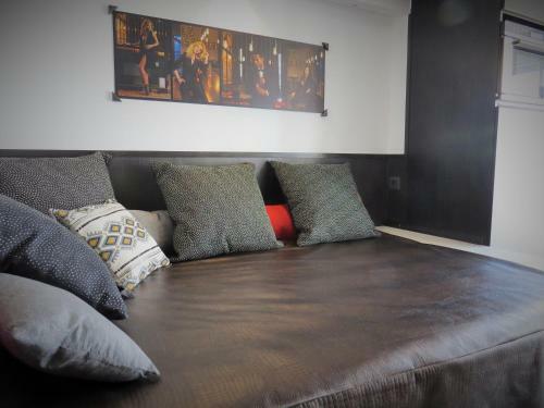 Apartment Naturist Cap Carbone