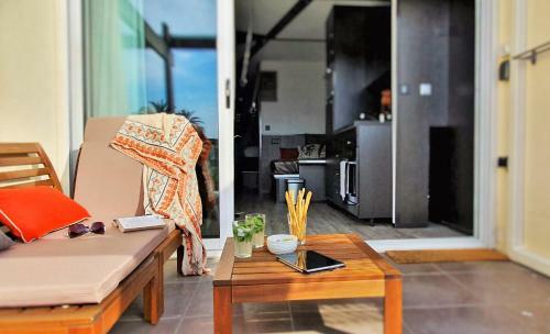 Apartment Naturist Cap Carbone