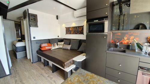 Apartment Naturist Cap Carbone