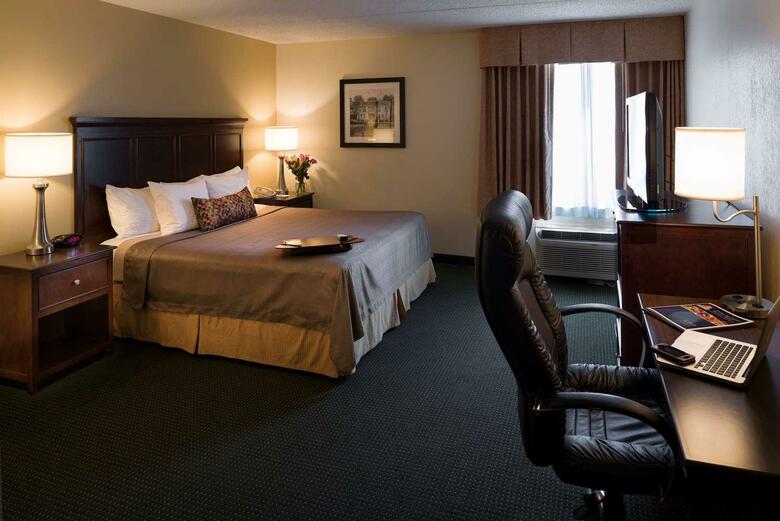 Hotel Best Western Plus Cedar Bluff Inn