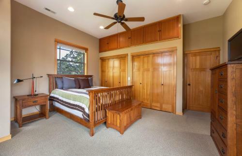 River Watch Getaway Townhouse