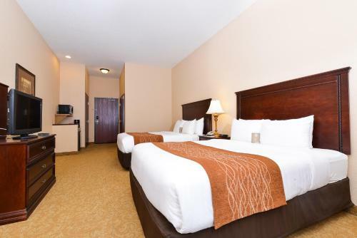 Hotel Comfort Inn & Suites