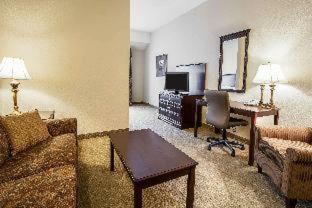 Hotel Comfort Inn & Suites