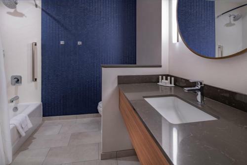 Hotel Fairfield Inn & Suites By Marriott Klamath Falls