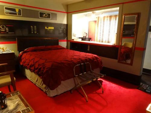 Hotel The Star Trek - Uss Enterprise Room At The Itty Bitty Inn