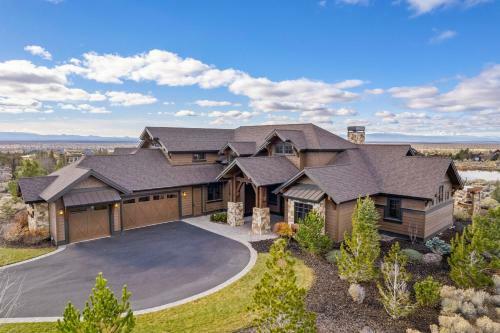 City Home At Brasada Ranch Home