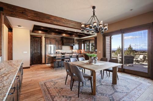 City Home At Brasada Ranch Home