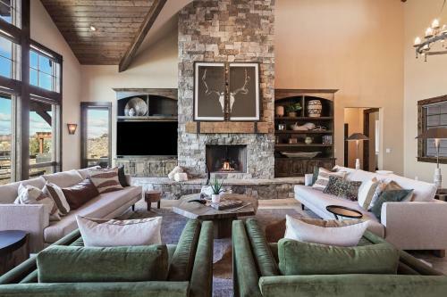 City Home At Brasada Ranch Home