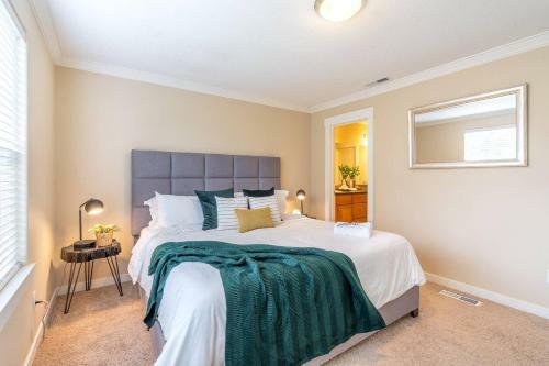 Villa Modern Home, Four Bedrooms, King Beds