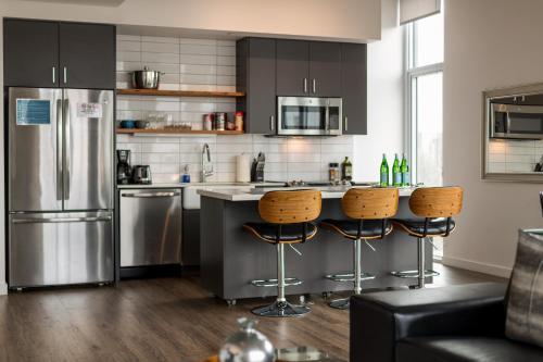 Couch Street Apartments By Barsala